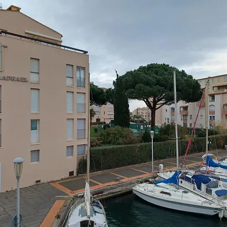 Apartment Le Cap D'agde, Port Raphael, 5 Pers, Clim, Piscine *